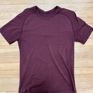 lululemon athletica Burgundy Short Sleeve Tee